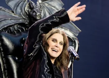ozzy-osbourne-recebera-procissao-de-homenagem-em-sua-cidade-natal