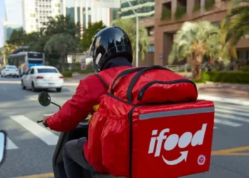 ifood-e-autuado-pelo-procon-goias-por-cobranca-de-taxa-sem-clareza