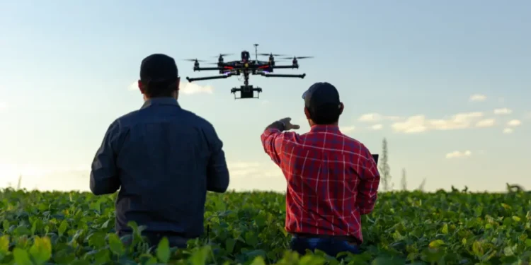 uso-de-drones-na-agricultura-cresce-mais-de-1000%-e-transforma-rotina-no-campo