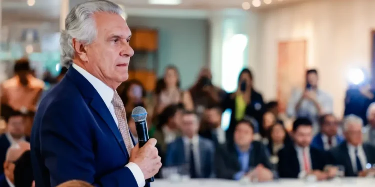 caiado-reforca-dialogo-com-setor-industrial-para-superar-sancoes,-mas-evita-lula