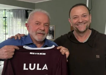 lula-participa-de-evento-do-pt-que-discute-estrategias-para-as-eleicoes-de-2026