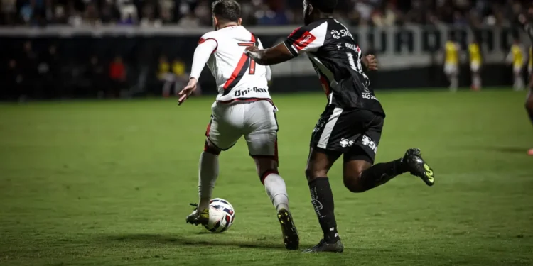 adson-batista-diz-que-atletico-go-esta-voltando-a-ter-identidade