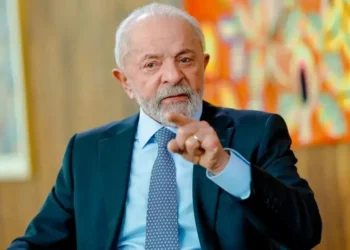 lula-afirma-que-salario-de-r$-46-mil-como-presidente-“nao-e-muito”-e-critica-sistema-de-impostos