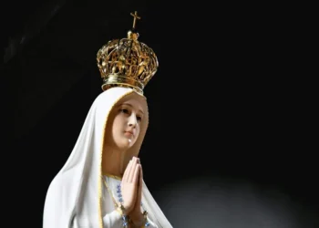 nossa-senhora-de-fatima-inicia-terceira-peregrinacao-por-goiania