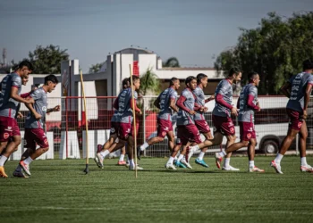 paysandu-x-vila-nova:-horario,-onde-assistir,-arbitragem-e-escalacoes