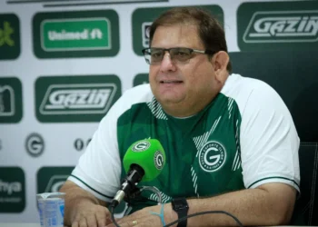 ex-goias,-guto-ferreira-e-demitido-do-cuiaba