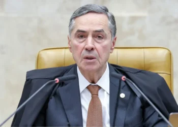 saida-de-barroso-movimenta-bastidores-para-nova-vaga-no-stf;-saiba-nomes-cotados