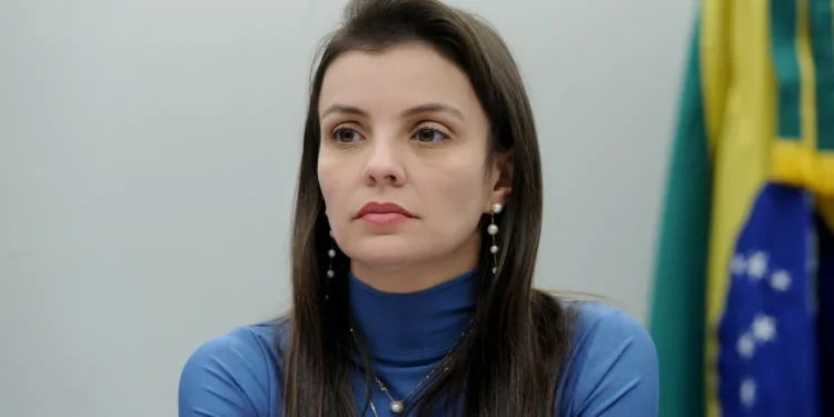 sem-clima-para-anistia,-dialogo-na-camara-para-destravar-pauta-deve-prevalecer,-afirma-deputada