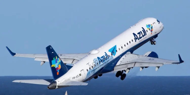 azul-encerra-voos-em-cidade-de-goias-e-mais-13-cidades-brasileiras