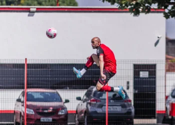 dudu-retorna-ao-atletico-go-buscando-repetir-sucesso-de-2022