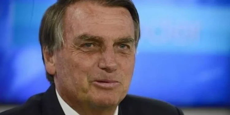 bolsonaro-deixa-prisao-domiciliar-para-realizar-exames-medicos-em-brasilia