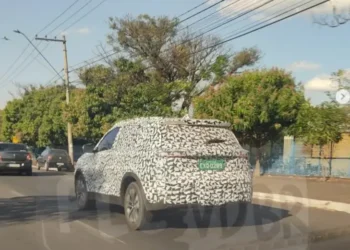 novo-caoa-chery-tiggo-5x-e-visto-em-testes-no-interior-de-sao-paulo