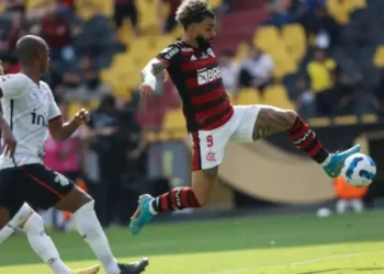 pedro-volta-a-brilhar-e-entra-para-o-top-10-de-artilheiros-do-flamengo
