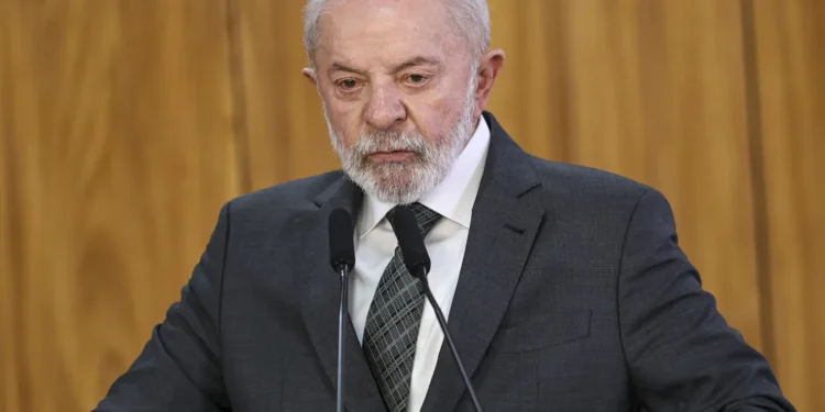 desaprovacao-ao-governo-lula-cai-para-51%-segundo-pesquisa-genial/quaest