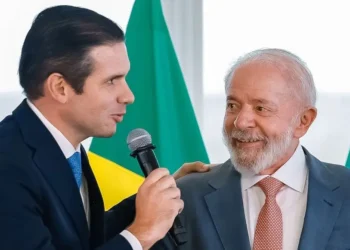 lula-tenta-aproximacao-com-republicanos-e-investe-em-dialogo-para-2026