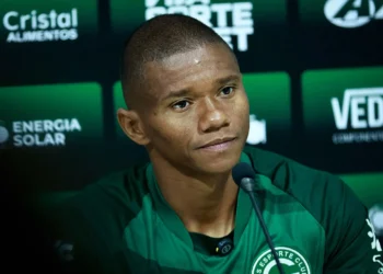 juninho-aponta-derrota-no-classico-como-alerta-definitivo-para-o-goias-na-serie-b