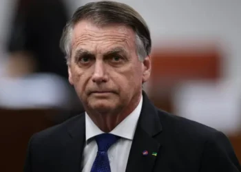 stf-da-prazo-ate-sexta-para-bolsonaro-explicar-suspeita-de-“fuga”-apontada-pela-pf