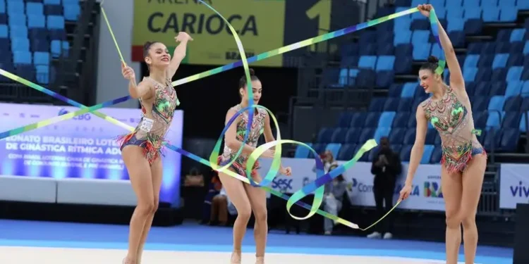 mundial-de-ginastica-ritmica-comeca-nesta-quarta-(20)-no-brasil;-saiba-horarios-e-onde-assistir