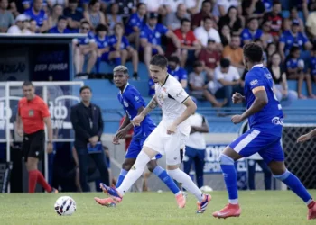 goiatuba-surpreende-aparecidense-fora-de-casa-e-avanca-as-quartas-da-serie-d