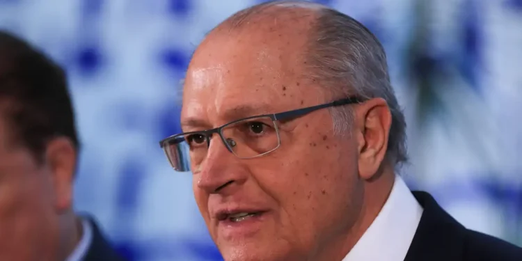 alckmin-diz-que-tarifaco-de-trump-afeta-3,3%-das-exportacoes-brasileiras