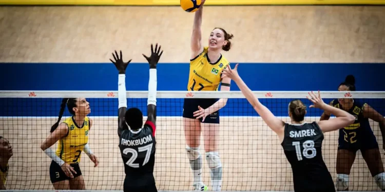 selecao-feminina-de-volei-vira-contra-franca-e-garante-mais-uma-vitoria-no-mundial