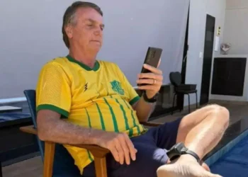 55%-dos-brasileiros-aprovam-prisao-domiciliar-de-bolsonaro,-diz-genial/quaest