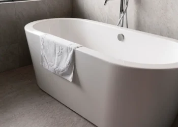 brasileiros-sao-achados-inconscientes-em-hotel-de-mykonos