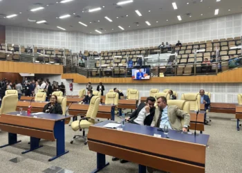 exoneracoes-e-cei-da-limpa-gyn-elevam-desgaste-politico-entre-vereadores-e-paco