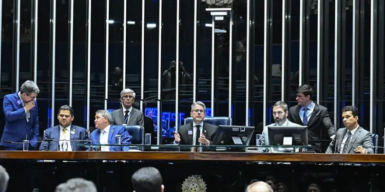 senado-aprova-projeto-contra-“adultizacao”-de-criancas-e-adolescentes