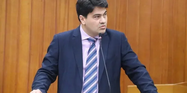 em-meio-a-desgaste,-mabel-retira-igor-franco-da-lideranca-de-governo-na-camara