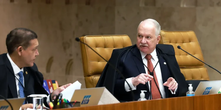 “perigo-de-dano-irreparavel”:-stf-mantem-suspensa-ordem-de-desocupacao-de-antinha-de-baixo