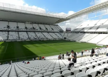 neo-quimica-arena-passa-por-mudancas-para-receber-jogo-da-nfl-entre-chiefs-e-chargers