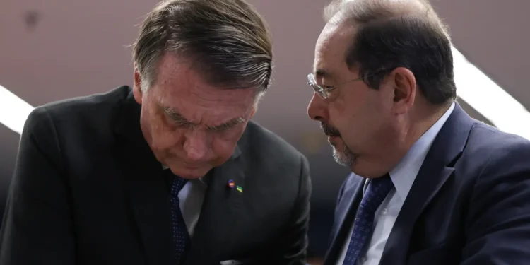 mudanca-na-lei-da-ficha-limpa-nao-garante-volta-de-bolsonaro