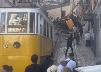 tragedia-em-lisboa:-acidente-com-bondinho-tomba-e-mata-15-pessoas