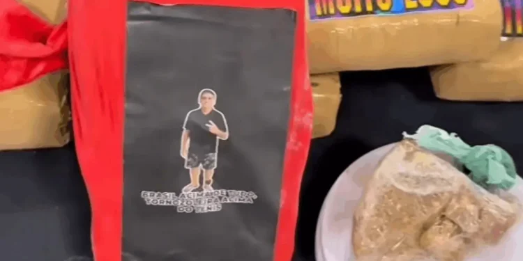 casal-e-preso-em-anapolis-vendendo-“maconha-do-bolsonaro”