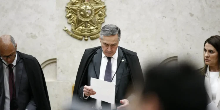 declaracao-de-barroso-sobre-anistia-gera-atrito-no-stf-e-alimenta-ideia