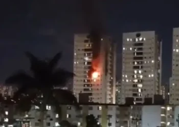 incendio-em-edificio-de-20-andares-assusta-moradores-em-goiania
