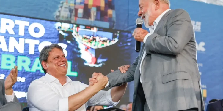 centrao-se-aproxima-de-tarcisio-e-acende-alerta-no-planalto