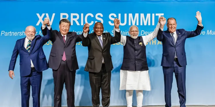 “chantagem-tarifaria”:-brics-se-reune-em-cupula-virtual