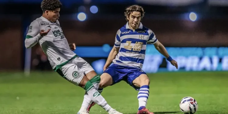 pedrinho-tem-lesao-confirmada-no-joelho-e-desfalca-o-goias;-veja-o-tempo-de-recuperacao