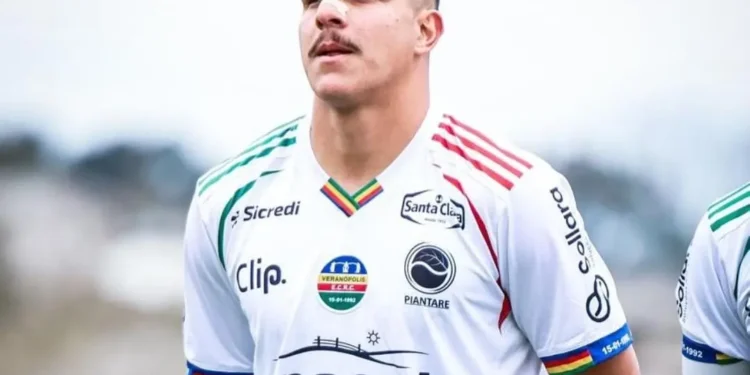 anapolina-anuncia-reforcos-no-setor-ofensivo-para-o-goianao-2026