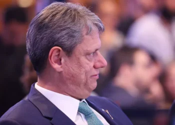 tarcisio-cresce-e-ameaca-projeto-presidencial-de-caiado