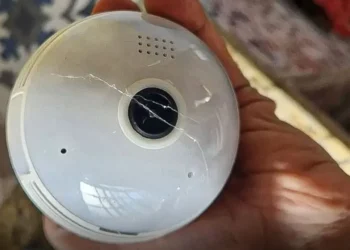 casal-encontra-camera-escondida-em-casa-alugada-em-pirenopolis