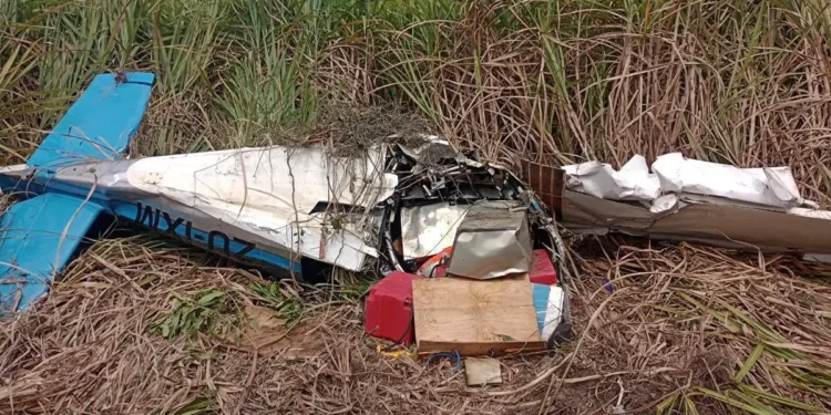 aviao-com-180-kg-de-drogas-cai-em-alagoas-e-deixa-um-morto