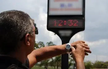 horario-de-verao-pode-voltar-em-2025-no-brasil