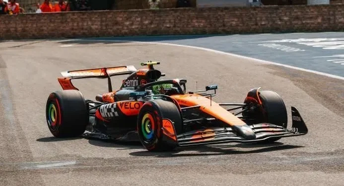 mclaren-lidera-treino-livre-no-azerbaijao-com-norris-a-frente-de-verstappen