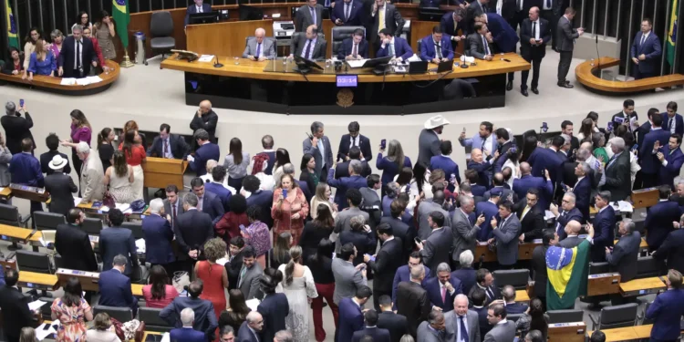 maioria-da-bancada-na-camara-dos-deputados-vai-se-reeleger