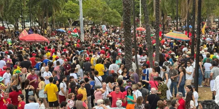 da-anistia-a-dosimetria:-protestos-viram-jogo-contra-bolsonaro-no-congresso