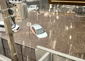 chuva-forte-atinge-goiania-e-mobiliza-equipes-de-emergencia