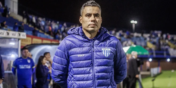 clube-da-serie-a-esta-proximo-de-anunciar-a-chegada-de-jair-ventura,-ex-dragao